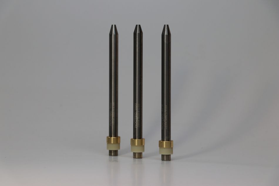 three roctec nozzles