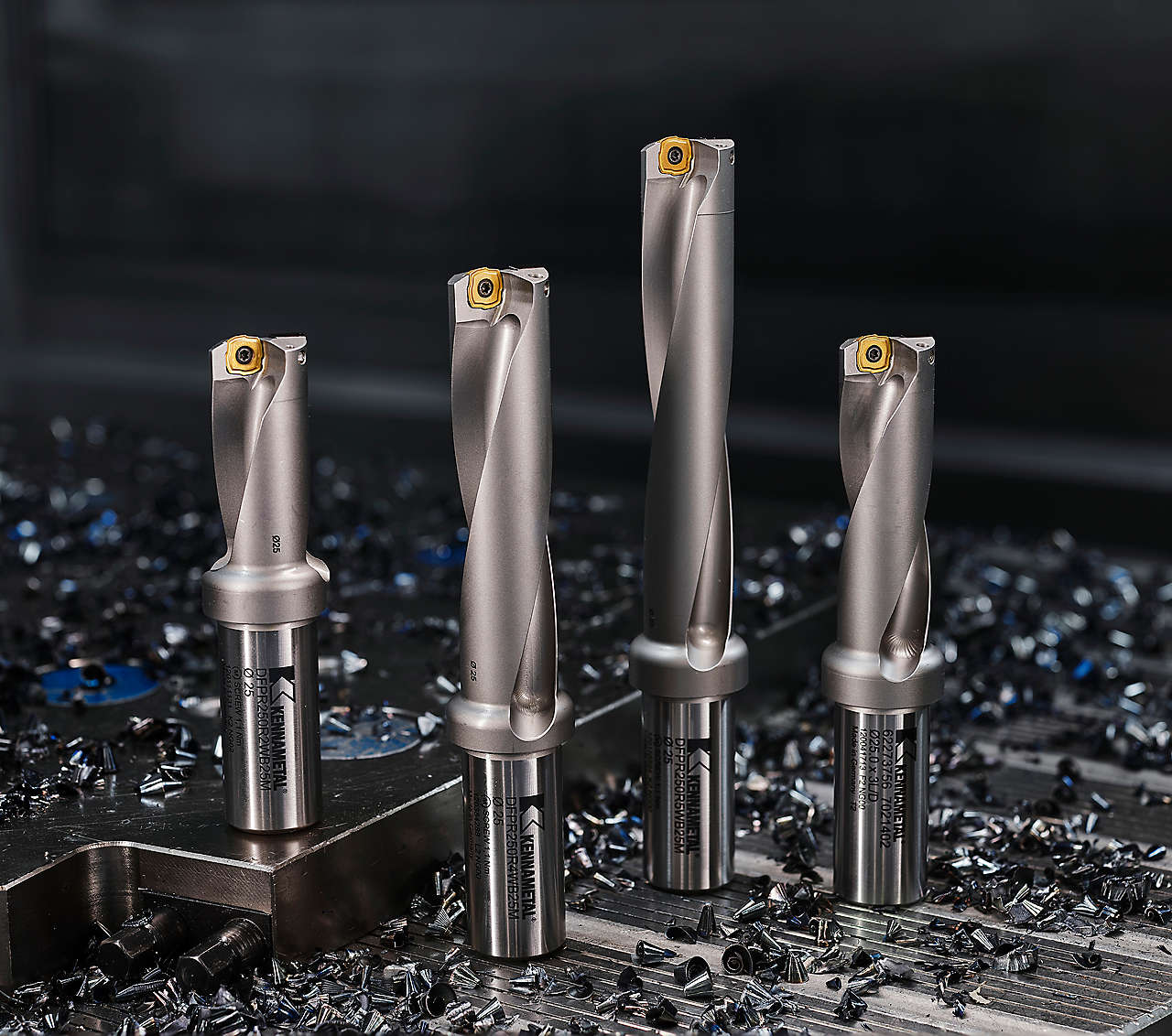 Four Drill Fix Pro Indexable Drills with Chips