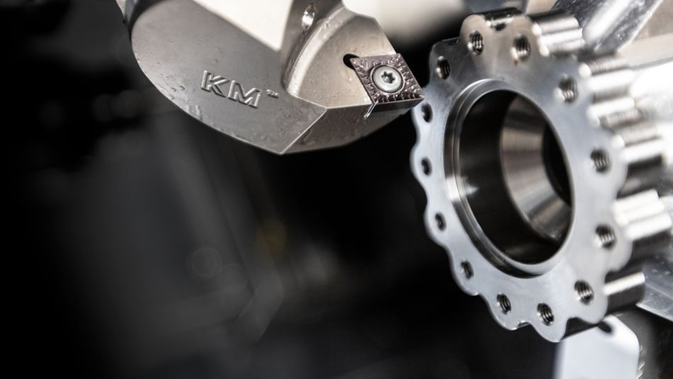 Kennametal KCS10B Insert in a KM Tool Holder. Dual Spindle Titanium