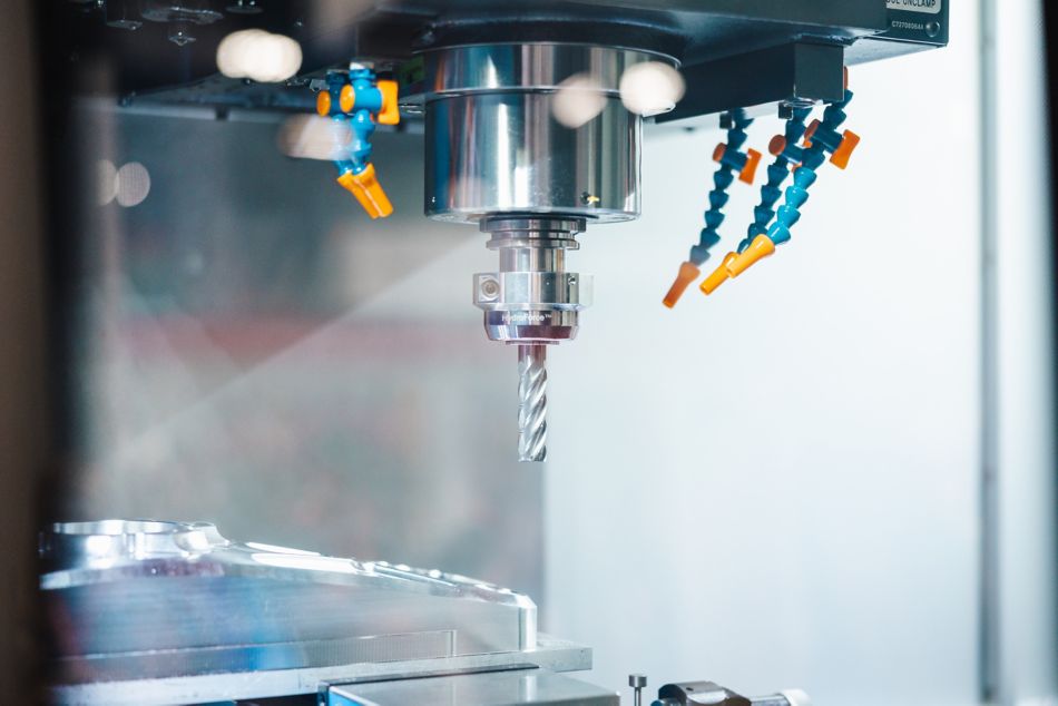Kennametal End Mill with HydroForce