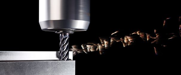 Kennametal solid end mill with chips flying