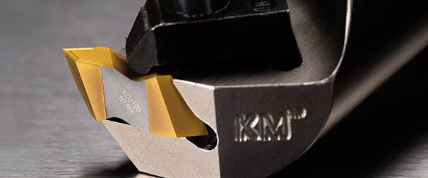 Kennametal KM tool holder with KCU10B insert