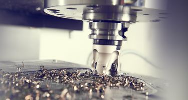 Metal Removal by WIDIA Indexable mill in CNC machine with chips