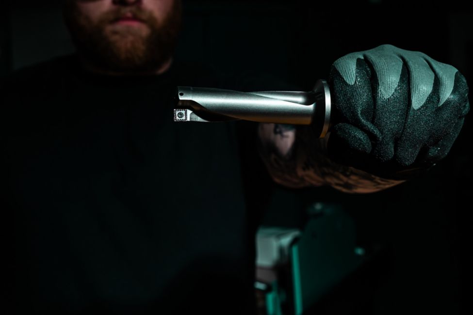 Person Holding WIDIA Top Cut 4 Indexable Drill