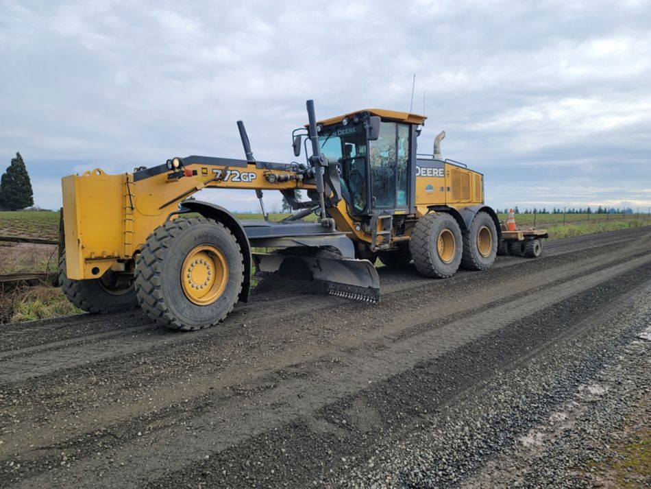 Scarifier Blade Teeth Installed on a Moter Grader