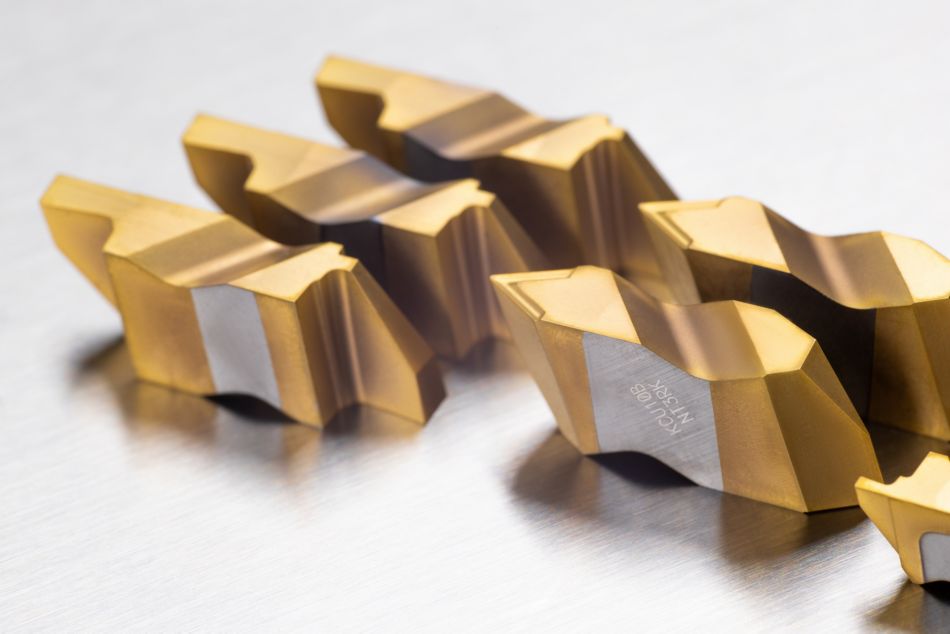 Kennametal Top Notch Grooving for Profiling Inserts in grade KCU10B