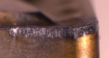 Turning Problem - Edge wear on an insert