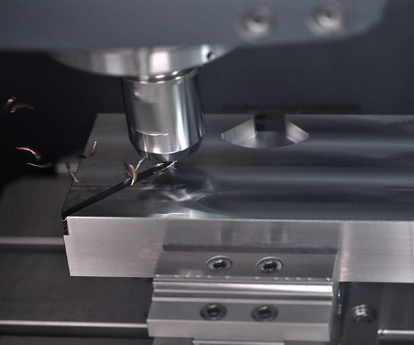 Controllare lo spessore truciolo per ottenere un maggior volume di metallo asportato nelle lavorazioni CNC
